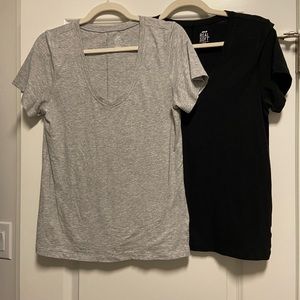 Aerie Real Soft V-Neck tops